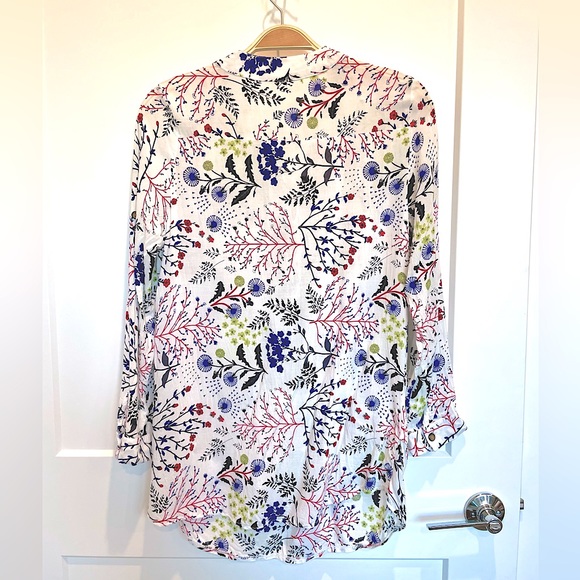 Long floral button collar blouse - Picture 4 of 4